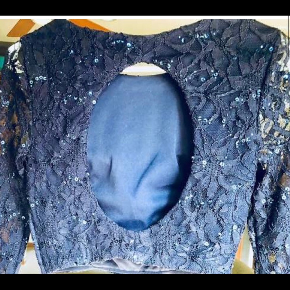 Junior’s dress - Picture 4 of 4
